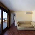 La Rosa Sul Mare 4* Siraküza