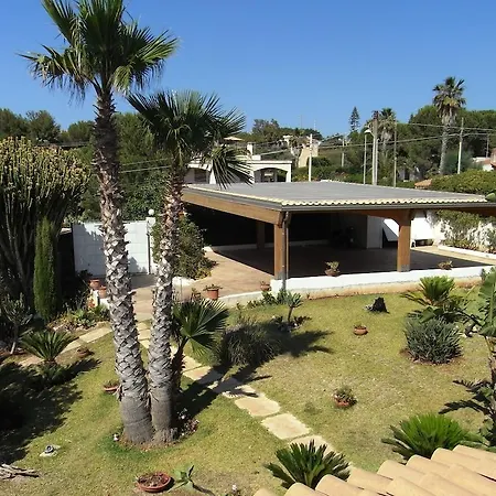 La Rosa Sul Mare Lägenhetshotell 4*