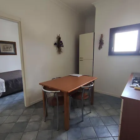 Lägenhetshotell La Rosa Sul Mare 4*
