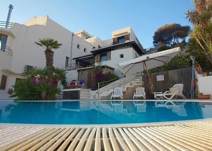 Aparthotel La Rosa Sul Mare