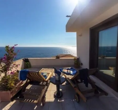 La Rosa Sul Mare 4*