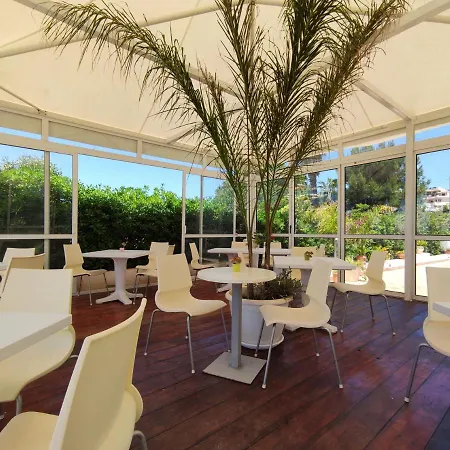 Aparthotel La Rosa Sul Mare Syrakus