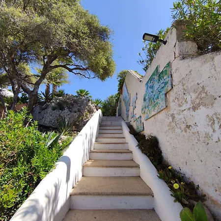 Aparthotel La Rosa Sul Mare 4*