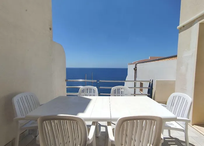 La Rosa Sul Mare 4*